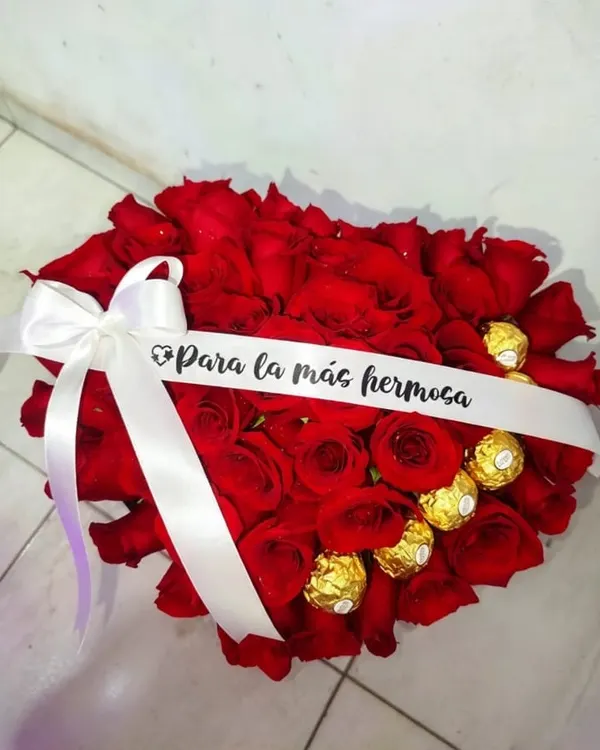 Corazón de Rosas con Ferrero