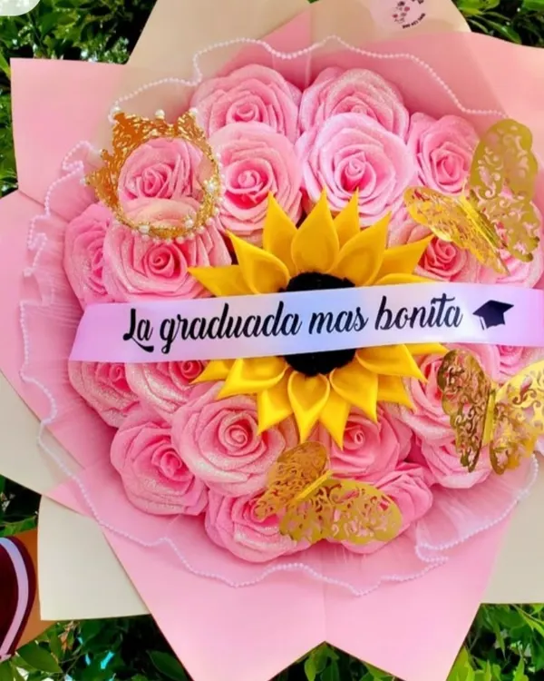 Ramo La Graduada Más Bonita